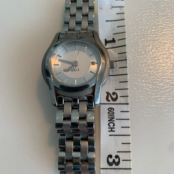 Authentic Gucci Timeless Watch - Picture 4 of 4